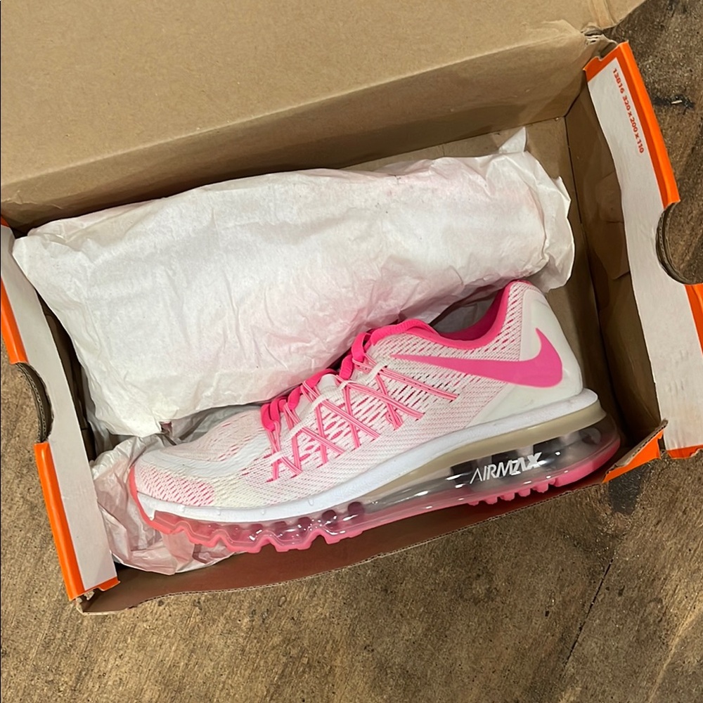 Nike Pink and White Athletic Shoes Lightweight Mesh